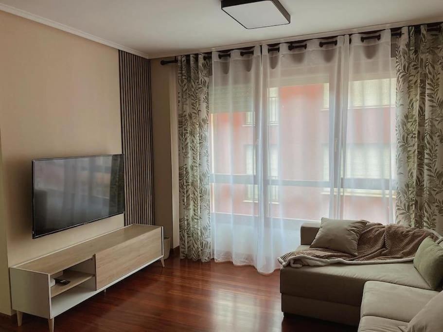 Apartamento Hogar Del Nomada Gibaja Exteriör bild