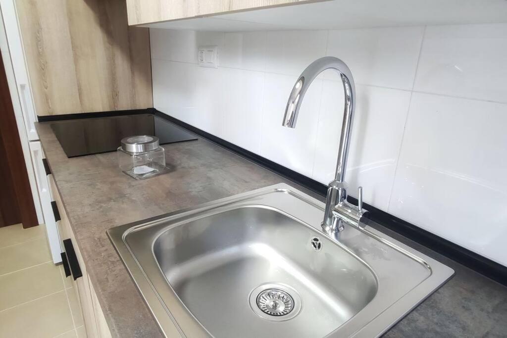Apartamento Hogar Del Nomada Gibaja Exteriör bild